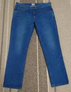 Item thumbnail for item 97c299fb-4fa8-4c33-a24a-a6c72540eb41