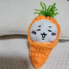ちいかわお座りぬいぐるみ用 ぬい服 【にんじん型　】 ハンドメイド