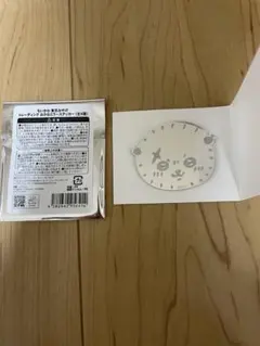 ちいかわ 東京みやげ トレーディング　おかおミラーステッカー　ラッコ