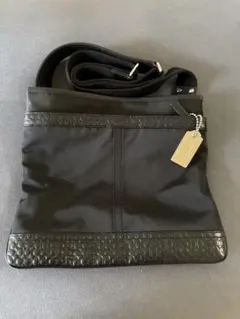 coach ブラック ショルダーバッグ