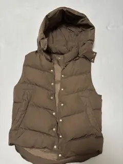 AZUL by moussy フード付きダウンベスト ブラウンのサムネイル
