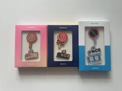 TWICE ピンバッジ