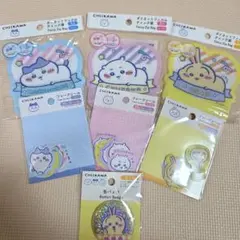 ちいかわ フレークシール チャック袋 缶バッジ セット