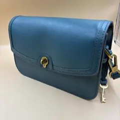 FOSSIL グリーン レザー ショルダーバッグ 美品のサムネイル