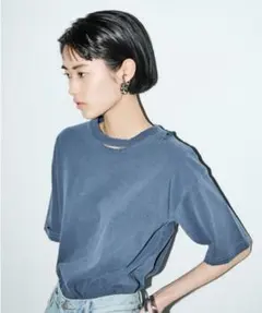 AIC. ピグメント加工カットアウトダメージTシャツ ネイビー