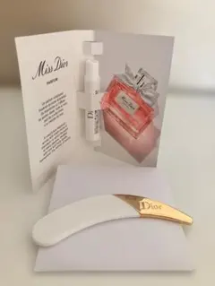 【新品・未使用】Miss Dior パルファム サンプルとオリジナルスパチュラ