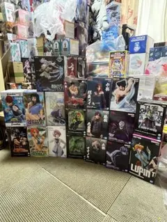 プライズ　フィギュア　38点　＋　雑貨セット　ブルアカ　ワンピ　新品未開封　鬼滅 プライズ フィギュア 38点 ＋ 雑貨セット ブルアカ ワンピ 新品未開封