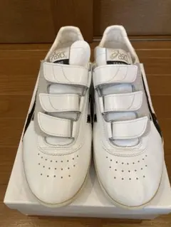 asics ホワイト ベルクロスニーカー　ホワイト/ネイビー　TGV960