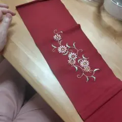 赤花柄刺繍 半襟