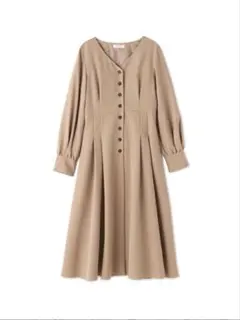 NATURAL BEAUTY BASIC ベージュワンピース