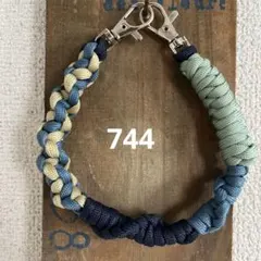 744 ハンドストラップ　スマホストラップ　パラコード　カメラストラップ