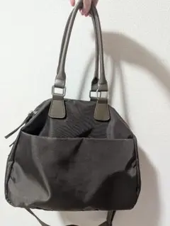 un/neu ブラウン ナイロン ショルダーバッグ