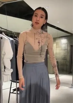 litmus YUUNA ICHIKAWA タトゥー　シアートップス