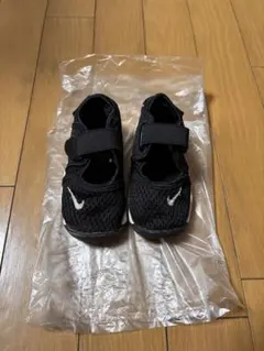 NIKE エアリフト サンダル