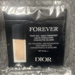 DIOR リキッドファンデーション　1N