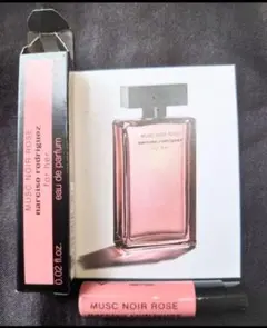 新品 ナルシソロドリゲス ムスクノアールローズ サンプル EDP 0.8mlのサムネイル
