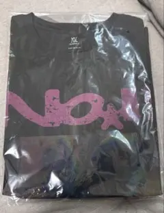 HANA ボディメンテ サイン入りTシャツ - メルカリ