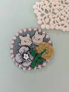 ミナペルホネン ハンドメイド 517 ブローチ - メルカリ