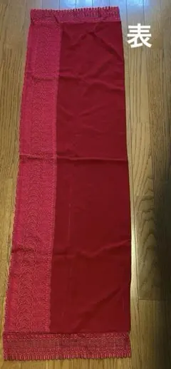 赤いフリンジ付きテーブルクロス テーブルランナー