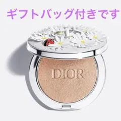 ディオールスキンフォーエヴァーグロウルミナイザー 003サン-キスド