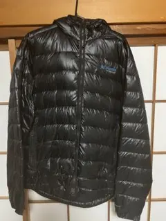 コロンビアダウンジャケット チタニウム.オムニシールド.黒.L