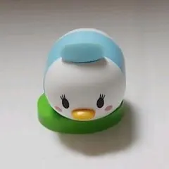2️⃣ チョコエッグ　ディズニー ツムツム　　　デイジーダック (ナース)