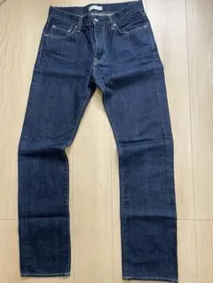 最終特価^_^ ユニクロダークブルーストレートデニムパンツ　29