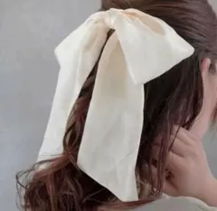 OSEWAYAオセワヤ ヘアアクセサリーバレッタビッグリボンのサムネイル