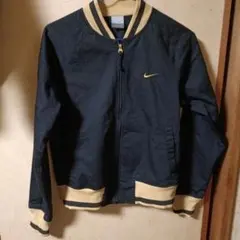 nike ナイロンジャケット ブルゾン