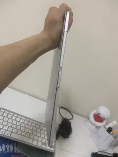 Microsoft Surface Pro シルバーケース