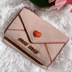 2026年最新】MIUMIU ミュウミュウ マドラスラブカードケースの人気