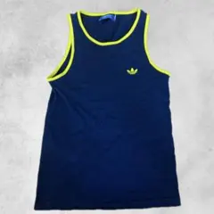 adidasタンクトップのサムネイル