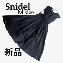 新品⭐️SNIDEL ブラック ノースリーブ ロングワンピース　Vネック M相当