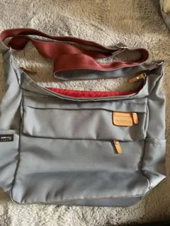 Item thumbnail for item 3cc4b351-4769-423e-a289-9b8440178476