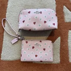 ⭐︎新品未使用⭐︎COACH ポーチ 2点セット ピンク ハート柄のサムネイル