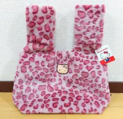 サンリオ　ハローキティ　キティ　パープルピンク　ヒョウ柄　もこもこ　バッグのサムネイル