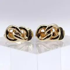 Item thumbnail for item 1ed066bb-5ed6-430a-92b6-802c91f2f197