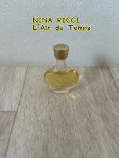 NINA RICCI L'Air du Tempsのサムネイル