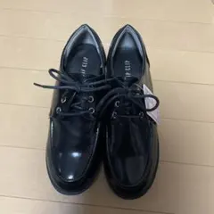 紐付きローファーのサムネイル