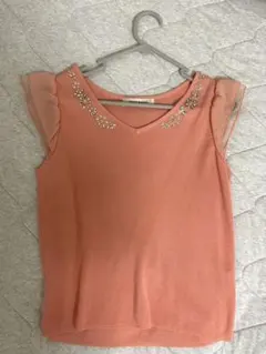 MISCH MASCH ビジュー装飾 半袖ニット コーラルピンクのサムネイル