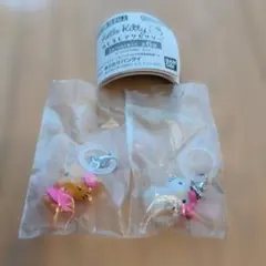 ハローキティ めじるしアクセサリー ガチャ 日焼けキティ　チャーミーキティ