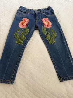 GUCCI キッズ デニムパンツ 花柄刺繍