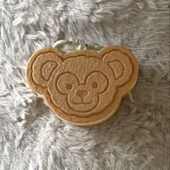 ディズニーシーで購入小物入れダッフィークッキーサンド　スーベニアケース
