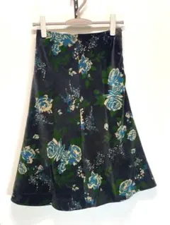 Forever love フレアスカート【M】 ベロア 花柄