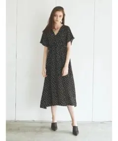 【匿名配送】 ECLIN バックリボンカシュクールワンピース♡のサムネイル