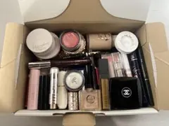 ② 化粧品 コスメ まとめ売り CHANEL マキアージュ 等 30点以上
