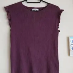 美品、カットソーのサムネイル