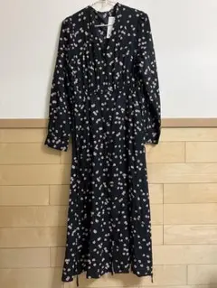 UNIQLO プリント ＶネックフレアワンピースLサイズ