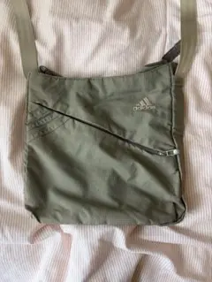old adidas ショルダーバッグ 古着 USED カーキ