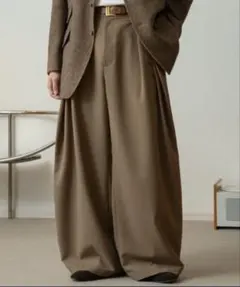 soerte 3TUCK WIDE BALLOON TROUSERSのサムネイル
